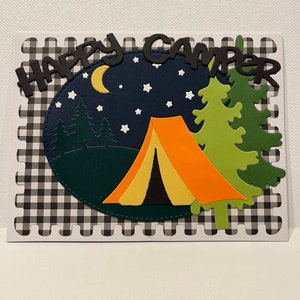 Cartão de Campista Feliz, Cartão de Acampamento em Montanhas, Árvores e Barracas, Cartão de Amor ao Ar Livre, Cartão de Campista para o Dia dos Pais, Cartão de Aniversário de Acampamento