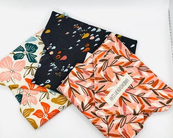 Eco-Friendly Reusable Sandwich Wrap: Placemat Lunch Solution