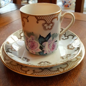 Pink Roses Coffee Can Trios by Myott