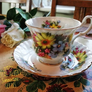 Royal Albert Summertime Series, Chintz tea cup and saucer