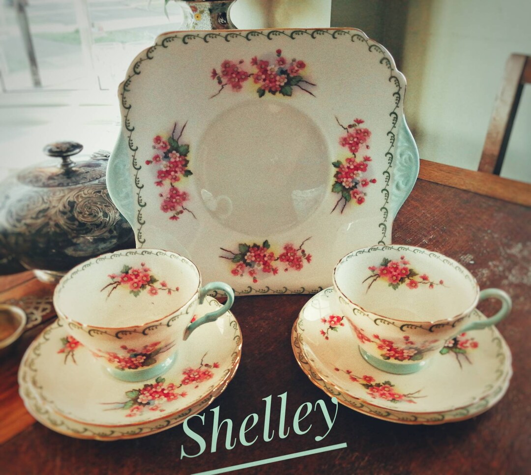 洋書 SHELLEY TEA WARE PATERNS Shelley Tea Ware Patterns With Price Guide – Collector Bookstore