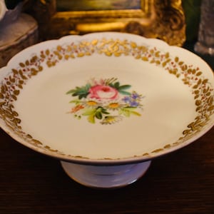 Elegant Pink Roses Cake Stand or Tazza, porcelain cake plate