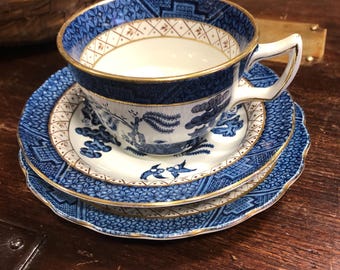 Royal Doulton Booths Real Old Willow the Majestic Collection Trio