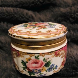 Royal Albert Lady Carlyle trinket pot