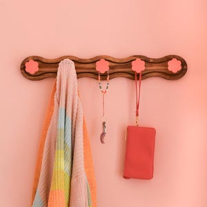 Wavy flower wood coat rack