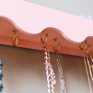 Wavy Shelf Jewelry Hanger Squiggle Shelf Jewelry Holder Eclectic Decor Maximalist Style zdjęcie 2