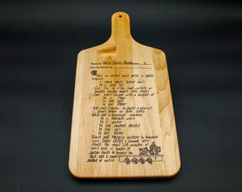 Pass along that special family recipe with our charcuterie board with a recipe engraved onto the surface in the original handwriting.