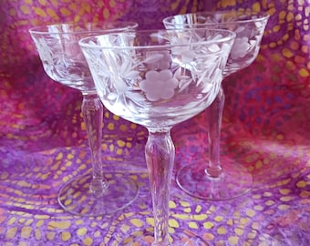 Cut Glass Cordial Glasses Trio Elegant Vintage Glasses Excellent Condition