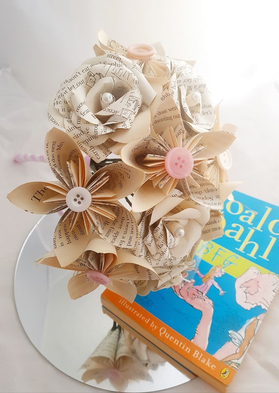 the bfg book bouquet paper flowers wedding bouquet first anniversary paper gift roald dahl gift paper flower wedding bouquet