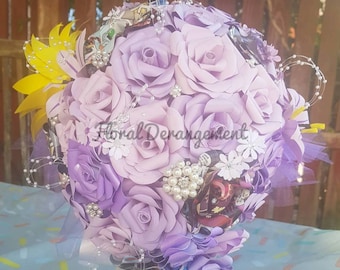 Teardrop bouquet, paper flowers, Lilac bridal bouquet, Bespoke bridal, Custom colours, Cascading bride bouquet // (The Aria)