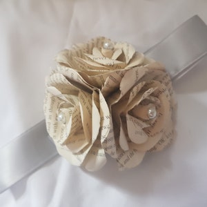 Book rose corsage, Wrist corsage, Wedding flowers, Prom corsage, Book roses, Artificial flowers // The Juni image 1