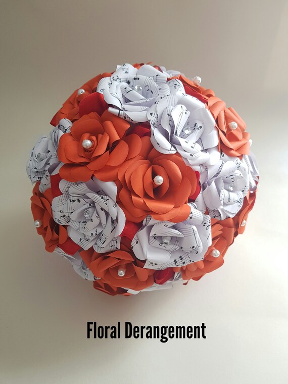 Bouquet De Mariée Fleur Papier Feuille De Chanson Et Roses Colorées Chanson Personnalisée Et Couleurs Fleurs De Mariage Alternatif