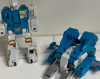 Vintage Transformers (both for the price!)