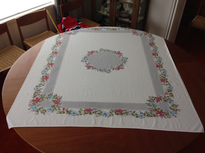 Tablecloth from 1950/'s Free US Shipping!