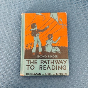 Vintage School Book, Vintage Text Book, The Pathway to Reading, Second Reader
