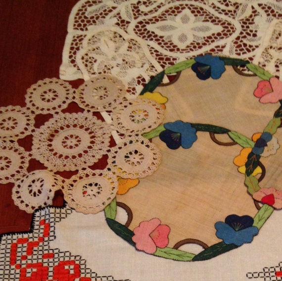 Doilies Dresser Scarf Sets 13 Handmade Pieces For The Price Etsy