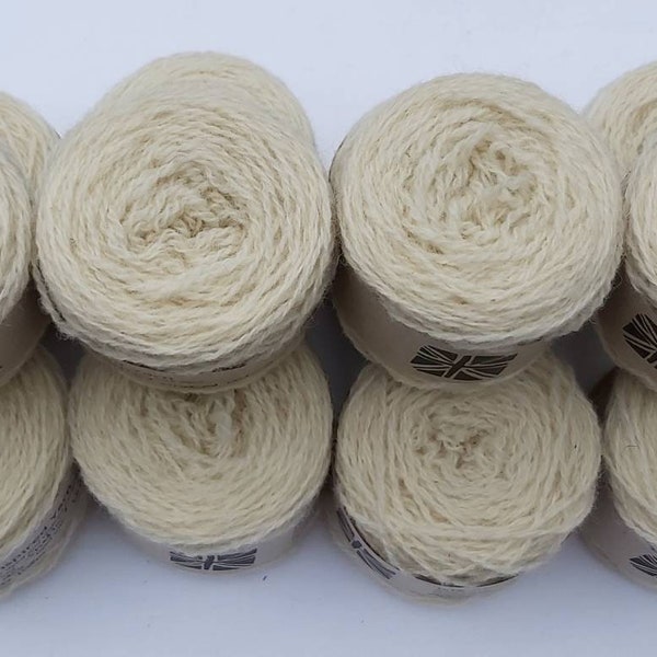 Natural undyed white Shetland wool, grown/spun in Shetland, ideal for Fairisle knitting and other colour work. Available in 25g balls.