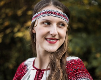 Slavic headband with temple rings, embroidered headband with handmade bronze or brass temple rings for Reenactors ans Slavs, slavic folk