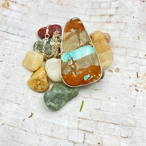 Royston Ribbon Turquoise Pendant - Boulder Turquoise Pendant - Turquoise Lover&#39;s gift