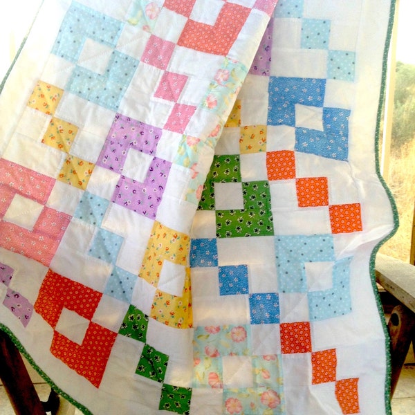 pdf baby quilt pattern..easy quilt pattern..lap quilt pattern..modern quilt..Criss Cross...jelly roll quilt pattern.. fat eighths pattern