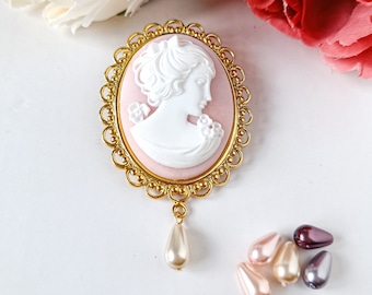 80s Vintage pink cameo brooch with pearl, UNUSED 40x30mm angelskin gold plated cameo brooch, lady head short hair & bow, N.O.S. vintage.