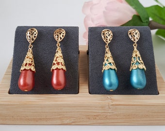 Pendientes colgantes de cristal de filigrana, pendientes nupciales de lágrima azul, pendientes colgantes rojos, cristal congelado de sombra metálica, pendientes navideños colgantes rojos.