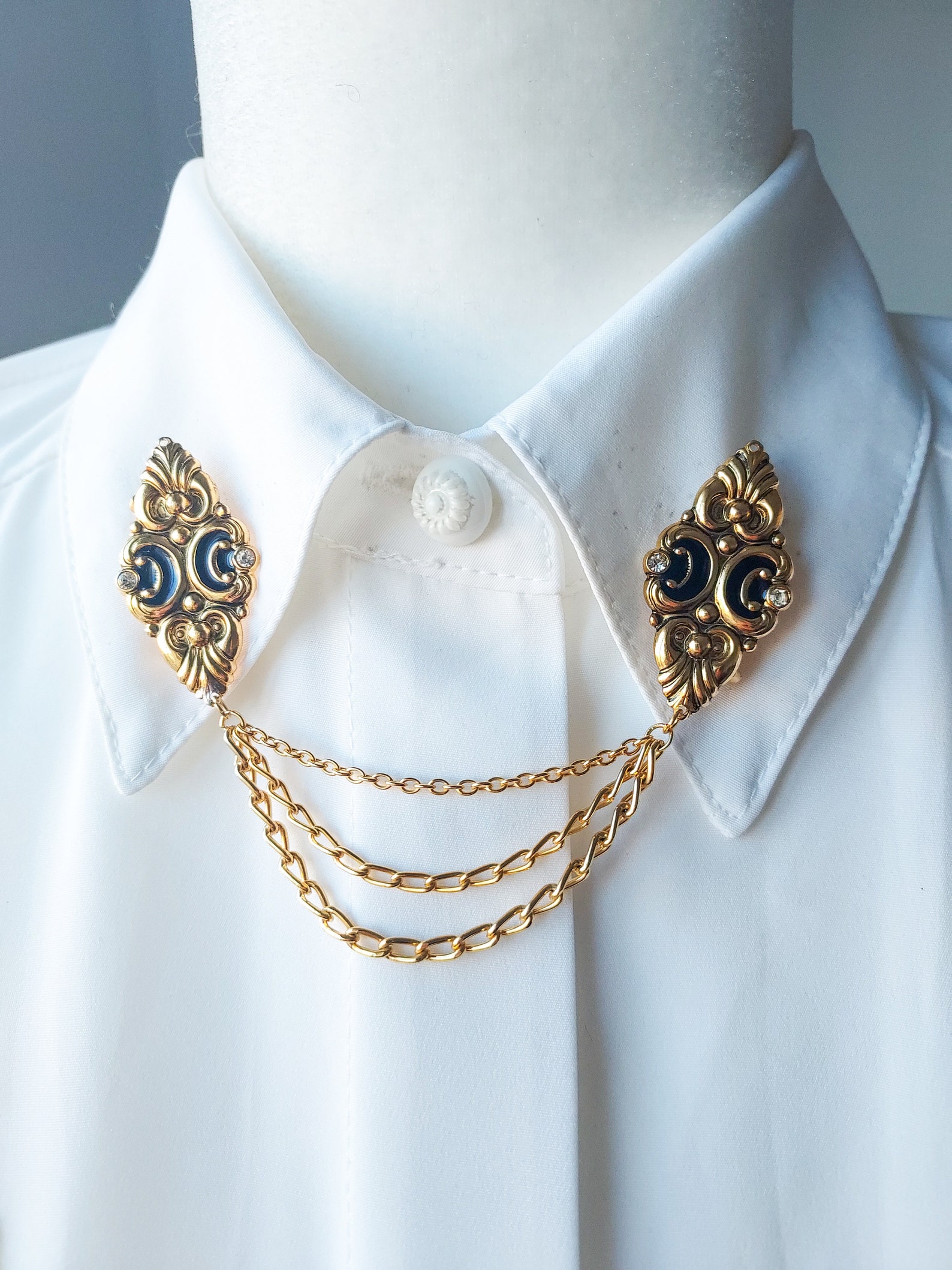 Gold Vintage Collar Pins Chain VINTAGE Cloak Pin With Enamel Etsy UK