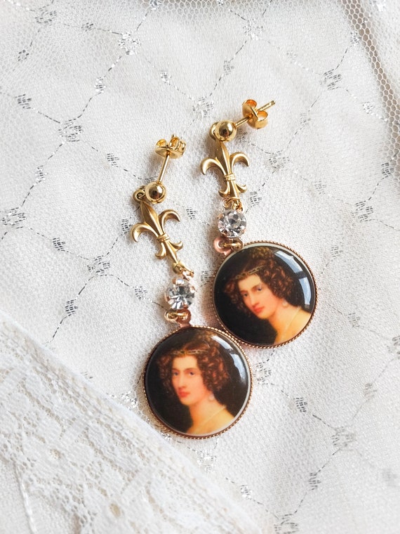 40s lady picture cameo  earrings, long stud dangl… - image 1