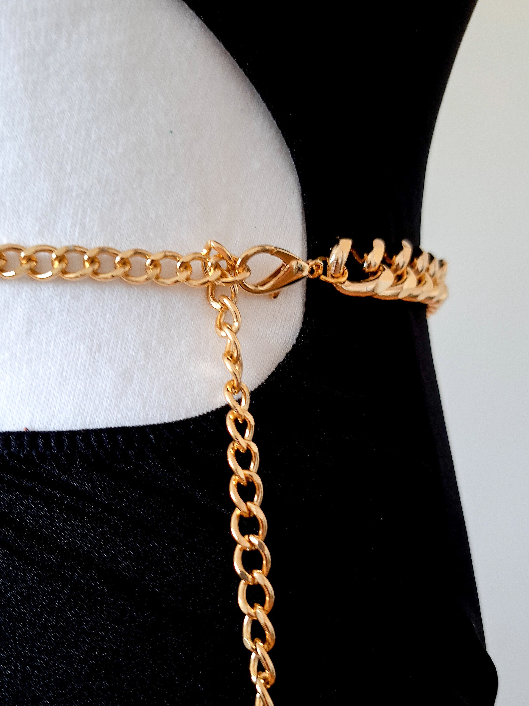UNUSED 90s Gold Chain Belt With Pearl, Adjustable Chunky Chain Gold Metal Belt, Filigree Hips Chain Belt, Aluminium Gold Tone Metal Belt. - Etsy UNUSED 90s Gold Chain Belt With Pearl, Adjustable Chunky Chain Gold Metal Belt, Filigree Hips Chain Belt, Aluminium Gold Tone Metal Belt. - Etsy