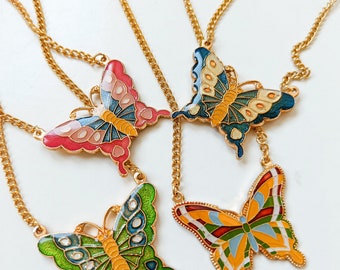 Enamel boho butterfly necklace, 70s UNUSED VINTAGE Gold butterfly necklace, colorful butterfly short necklace, large butterfly necklace.