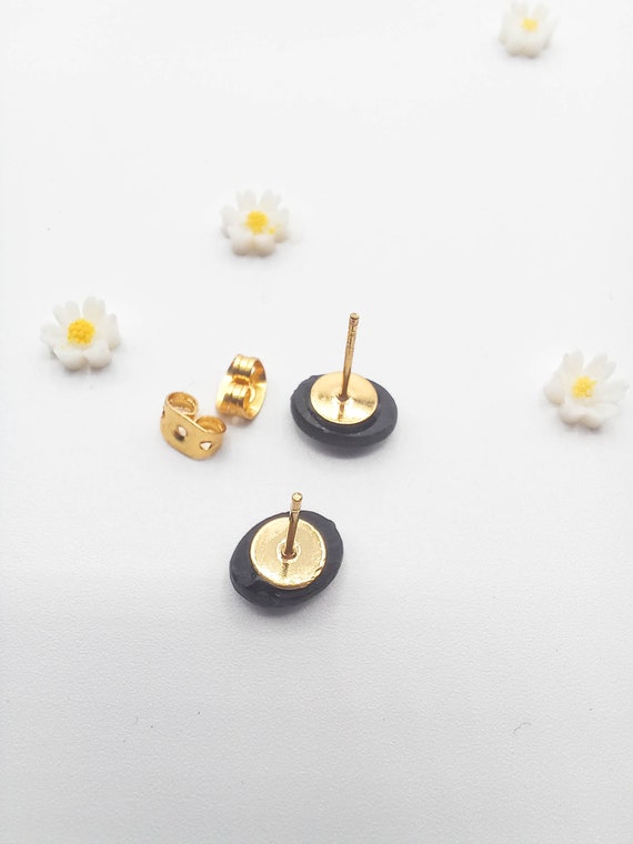 UNUSED vintage tiny stud earrings, victorian came… - image 9