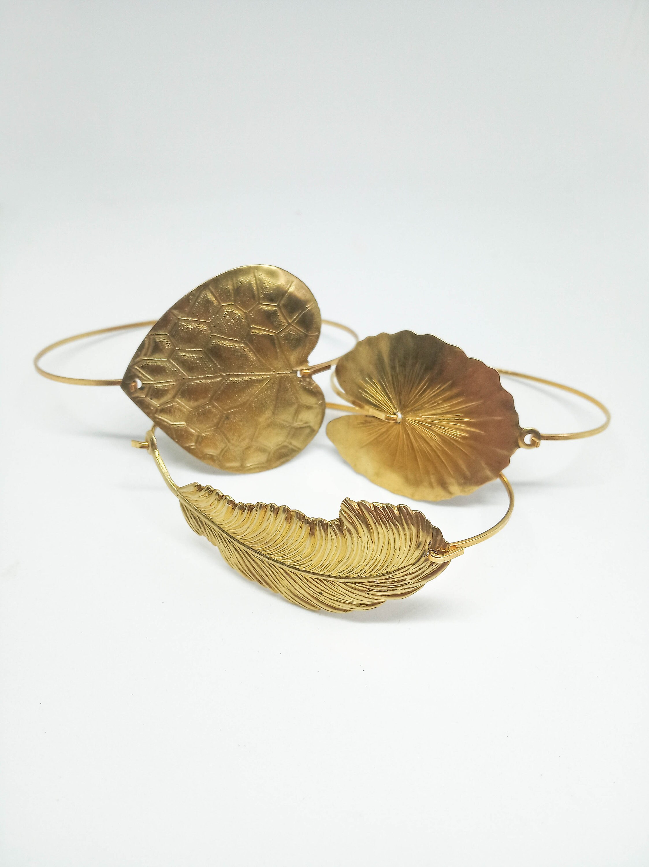 Unworn vintage gold bangle bracelet, water lily leaf boho pure brass bracelet, feather cuff bracelet.