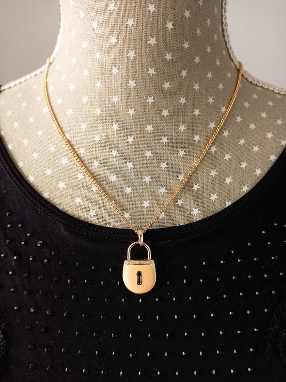 UNUSED 80s VINTAGE padlock necklace, 24k gold ena… - image 4