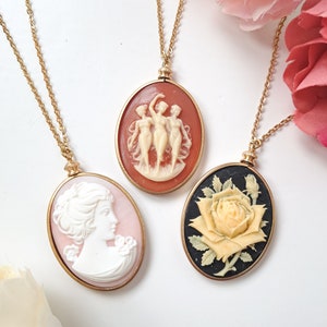 Vintage gold cameo necklace in 40x30mm screw top pendant setting, gold plated chain cameo necklace, Three Graces carnelian cameo.