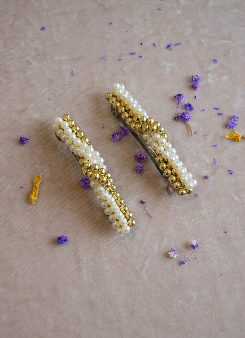 unworn handmade vintage 90s pearl beaded hair clip NOS vintage pearl hair clip french hair barrette.