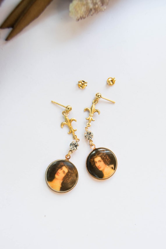40s lady picture cameo  earrings, long stud dangl… - image 8