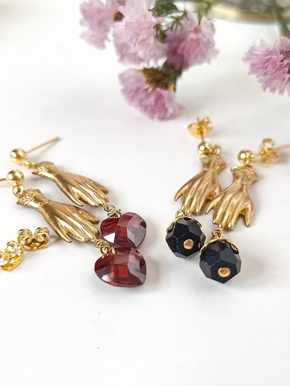 Magnifiques Boucles D'oreilles Anciennes Années 80 En Plaqué Or Avec Pierre Rouge - Style Rétro Chic