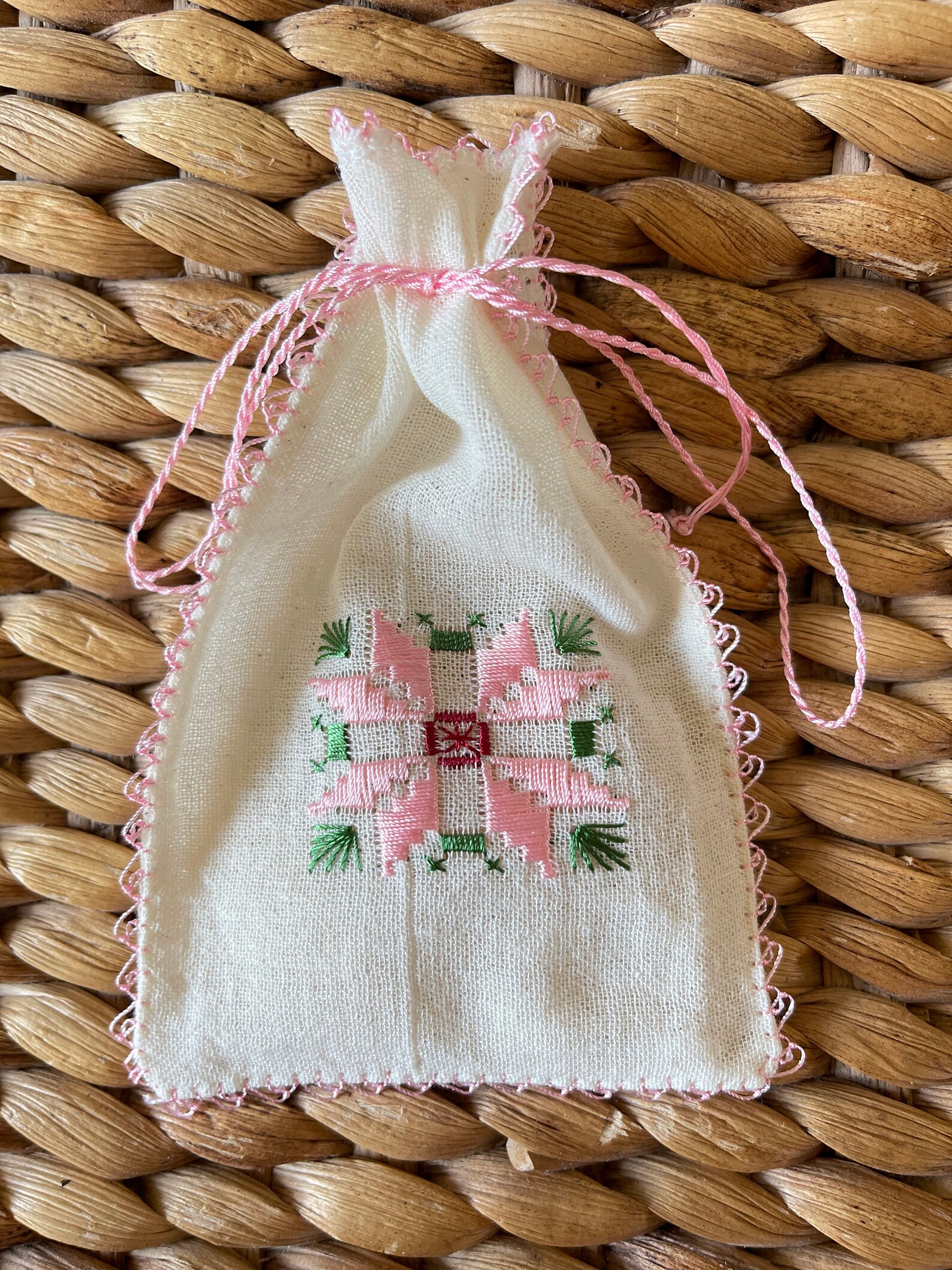 Handmade Cotton Lavender Sachet with Embroidered Lavender Etsy