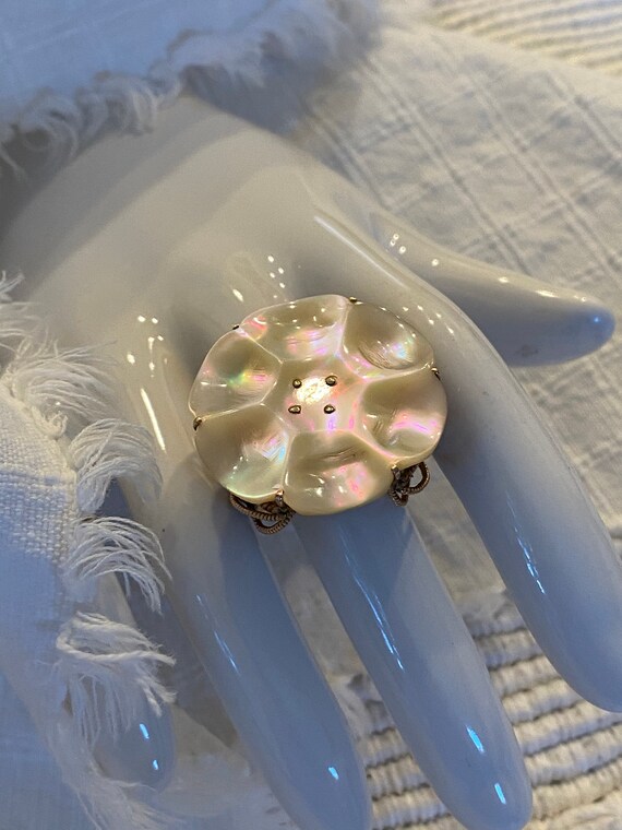 10K Antique Gold Wire Button Ring MOP - image 8