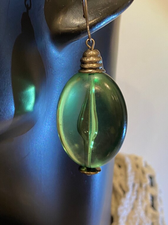 Green Lucite Earrings Vintage - image 3