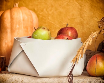 White Leather Basket, Kitchen Decor, Picnic Basket, Food Storage Basket, Table Decor, Home Gifts For Mom, Modern Bread Basket, Decor Accents