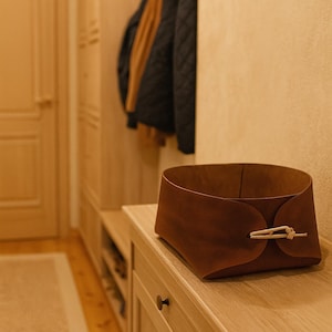 Leather Baskets For Storage Organization, Teacher Gifts, Valet Catch All Tray, Gift For Host, Leather Storage Bin, Desk Organizer, Bath Tray