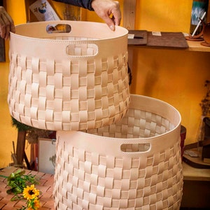Large Leather Baskets Set Of 2, Handwoven Baskets, Best Gift Home Decor Leather Woven Baskets, Leather Storage Bin, Storage Organization