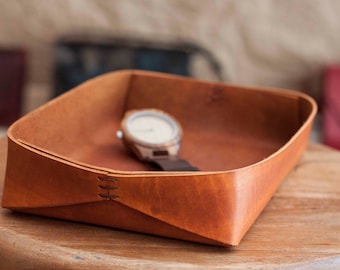 Leather Vanity Tray, Anniversary Gifts For Men, Brown Leather Trinket Dish, Gift For Him, Key Storage, Valet Tray, Remote Control Holder