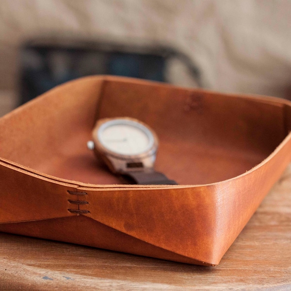 Leather Vanity Tray, Anniversary Gifts For Men, Brown Leather Trinket Dish, Gift For Him, Key Storage, Valet Tray, Remote Control Holder