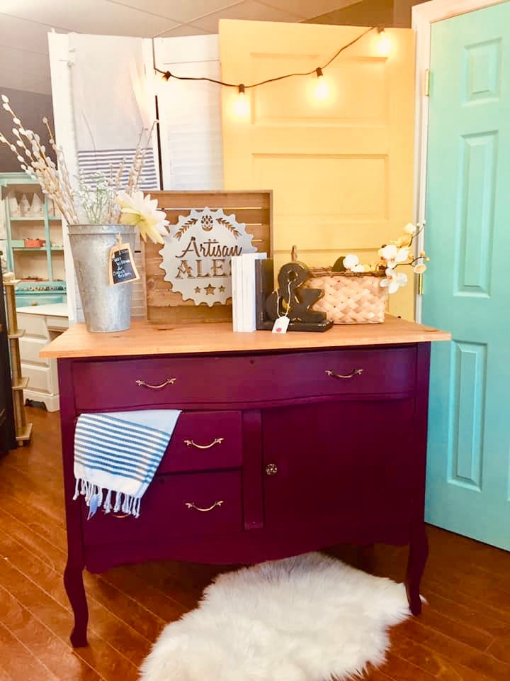 GLASS OF WINE - Burgundy Red-Violet Chalk Paint For DIY Furniture Painting