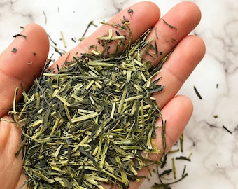 Japanese Kukicha Green Tea. Gourmet Loose Leaf Green Tea. All Natural. High In Antioxidants And Low In Caffeine