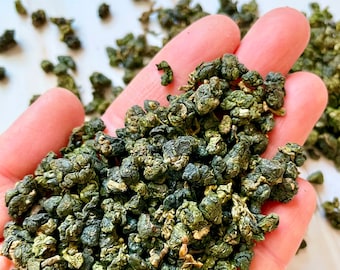 Milk Oolong. Premium Loose Leaf Oolong Tea. All Natural.