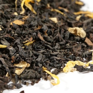 Vanilla Chai. Gourmet Loose Leaf All Natural Chai Tea.