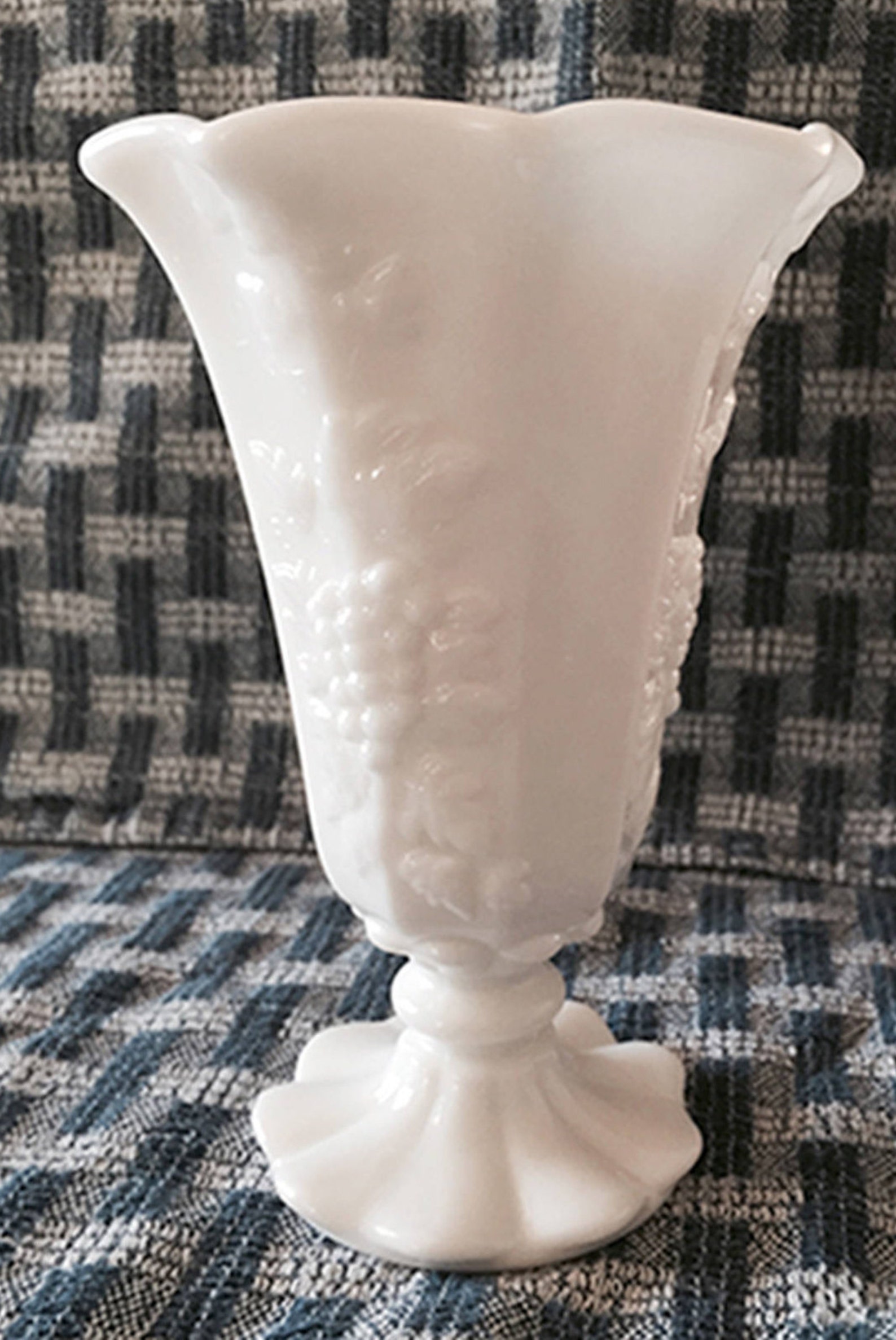 Vintage Westmoreland Milk Glass Vase Etsy